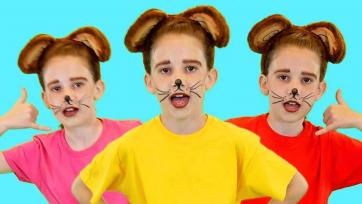 Five Little Monkeys Counting Dance - A Physical Learning Warm-Up